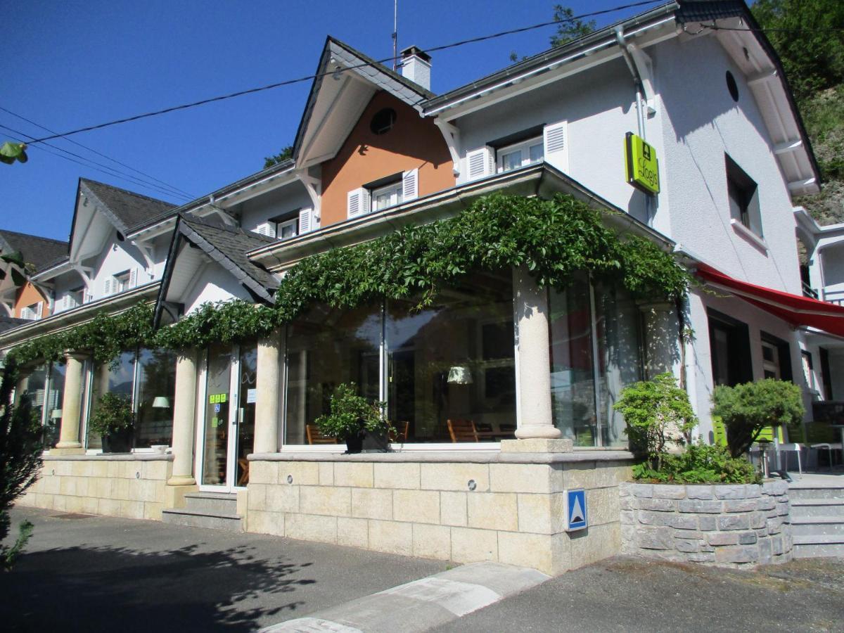 Logis Hotel L'Ayguelade Bielle Exterior photo